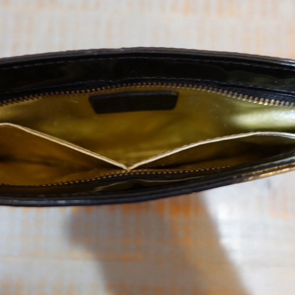 Vintage Kate Spade Black Patent Leather Wristlet
